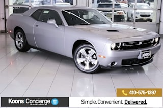 2018 Dodge Challenger SXT 2C3CDZAG8JH242697 2018 Dodge Challenger SXT