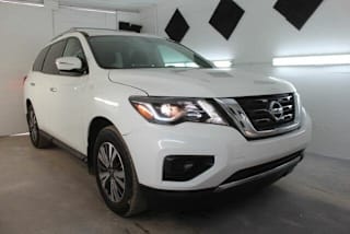 2017 Nissan Pathfinder 5N1DR2MN4HC612619 2017 Nissan Pathfinder