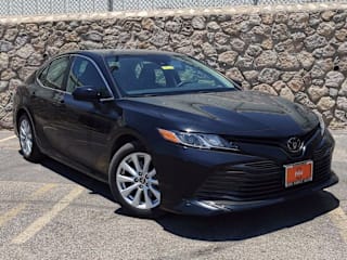2019 Toyota Camry LE 4T1B11HK6KU167083 2019 Toyota Camry LE