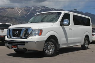 2014 Nissan NV Passenger 3500 HD S 5BZBF0AA5EN160447 2014 Nissan NV Passenger 3500 HD S