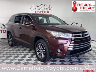 2019 Toyota Highlander XLE 5TDKZRFH0KS312514 2019 Toyota Highlander XLE