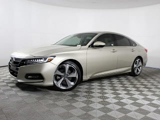 2018 Honda Accord Touring 1HGCV2F97JA032733 2018 Honda Accord Touring