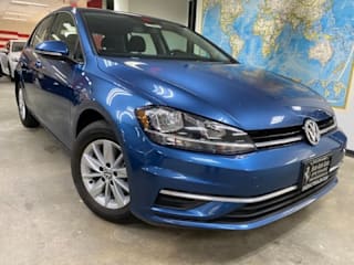 2018 Volkswagen Golf 3VWG17AU7JM260039 2018 Volkswagen Golf