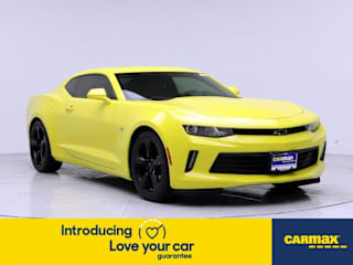 2017 Chevrolet Camaro 1G1FD1RS5H0186843 2017 Chevrolet Camaro