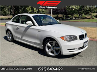 2010 BMW 1 Series 128i WBAUP9C59AVF49435 2010 BMW 1 Series 128i