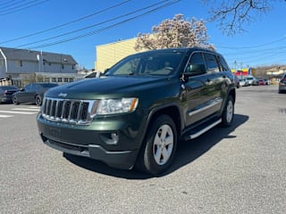 2011 Jeep Grand Cherokee Laredo X 1J4RR4GT0BC590815 2011 Jeep Grand Cherokee Laredo X