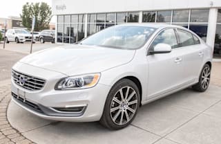 2018 Volvo S60 LYV402HM0JB172828 2018 Volvo S60