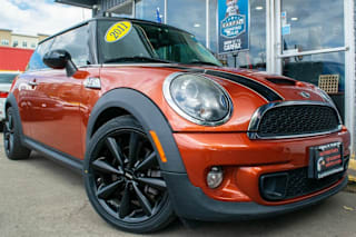 2011 MINI Cooper S WMWSV3C56BTY12940 2011 MINI Cooper S