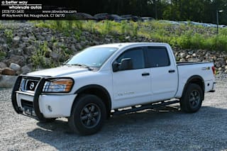 2015 Nissan Titan PRO-4X 1N6AA0EC6FN513136 2015 Nissan Titan PRO-4X