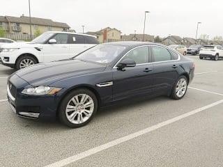 2017 Jaguar XF 35t Premium SAJBJ4BV7HCY42545 2017 Jaguar XF 35t Premium