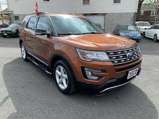 2017 Ford Explorer XLT 1FM5K8D85HGA20726 2017 Ford Explorer XLT