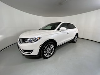 2017 Lincoln MKX Reserve 2LMPJ8LR0HBL37038 2017 Lincoln MKX Reserve