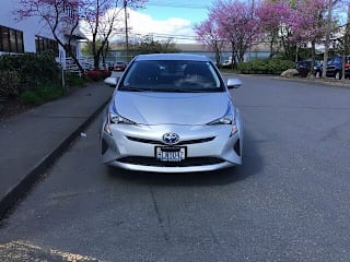 2017 Toyota Prius Four JTDKARFU8H3047663 2017 Toyota Prius Four