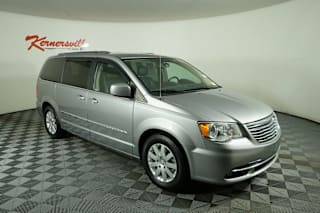 2016 Chrysler Town and Country Touring 2C4RC1BG3GR142051 2016 Chrysler Town and Country Touring