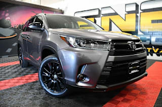 2019 Toyota Highlander SE 5TDJZRFH6KS969653 2019 Toyota Highlander SE