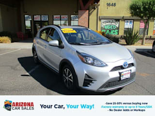 2019 Toyota Prius c L JTDKDTB30K1625579 2019 Toyota Prius c L