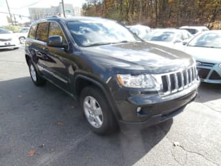 2011 Jeep Grand Cherokee Laredo 1J4RR4GG4BC576550 2011 Jeep Grand Cherokee Laredo