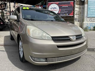 2004 Toyota Sienna XLE 7 Passenger 5TDBA22C34S013174 2004 Toyota Sienna XLE 7 Passenger