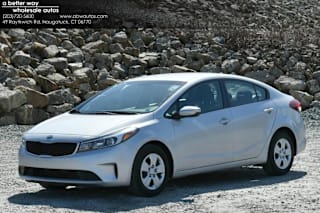 2018 Kia Forte 3KPFK4A75JE227426 2018 Kia Forte