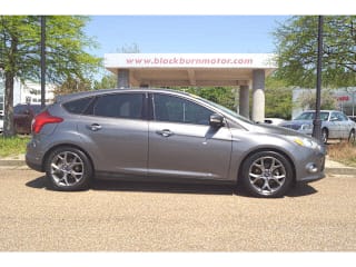 2014 Ford Focus SE 1FADP3K23EL248445 2014 Ford Focus SE