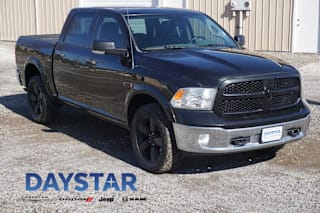 2016 Ram Pickup 1500 1C6RR7LM6GS246075 2016 Ram Pickup 1500