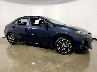 2019 Toyota Corolla 2T1BURHE5KC142631 2019 Toyota Corolla