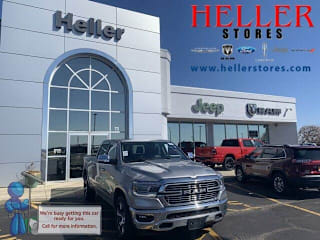 2019 Ram Pickup 1500 1C6SRFRT4KN506359 2019 Ram Pickup 1500