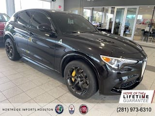 2018 Alfa Romeo Stelvio Quadrifoglio Base ZASFAKEV2J7C22241 2018 Alfa Romeo Stelvio Quadrifoglio Base