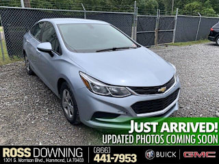 2018 Chevrolet Cruze LS Auto 1G1BC5SM6J7171110 2018 Chevrolet Cruze LS Auto