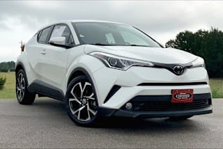 2018 Toyota C-HR XLE Premium JTNKHMBX0J1003751 2018 Toyota C-HR XLE Premium