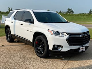 2019 Chevrolet Traverse Premier 1GNEVKKW3KJ320177 2019 Chevrolet Traverse Premier