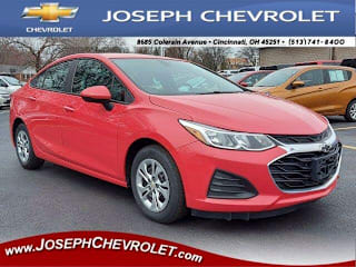 2019 Chevrolet Cruze 1G1BC5SM4K7132114 2019 Chevrolet Cruze