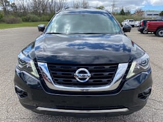 2017 Nissan Pathfinder Platinum 5N1DR2MMXHC629321 2017 Nissan Pathfinder Platinum