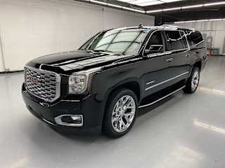 2019 GMC Yukon XL Denali 1GKS2HKJ2KR104404 2019 GMC Yukon XL Denali