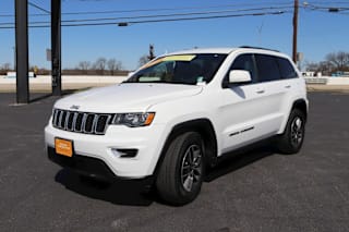2019 Jeep Grand Cherokee Laredo E 1C4RJEAG8KC794986 2019 Jeep Grand Cherokee Laredo E