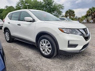 2020 Nissan Rogue S 5N1AT2MT1LC815317 2020 Nissan Rogue S