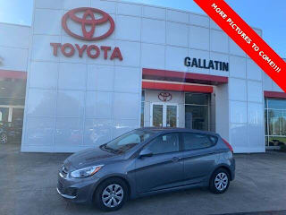 2017 Hyundai Accent SE KMHCT5AE1HU334601 2017 Hyundai Accent SE