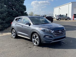 2018 Hyundai Tucson KM8J33A26JU749145 2018 Hyundai Tucson