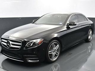 2018 Mercedes-Benz E-Class E 300 WDDZF4JB1JA385521 2018 Mercedes-Benz E-Class E 300