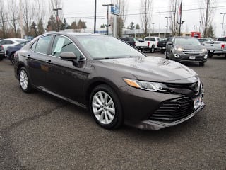 2018 Toyota Camry LE 4T1B11HK2JU614362 2018 Toyota Camry LE