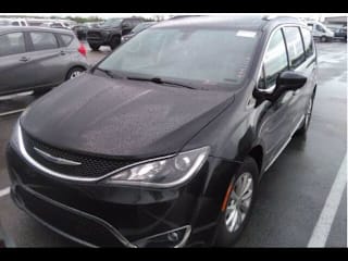 2019 Chrysler Pacifica Touring L 2C4RC1BG6KR597033 2019 Chrysler Pacifica Touring L