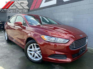 2014 Ford Fusion SE 3FA6P0HDXER220126 2014 Ford Fusion SE