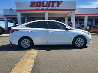 2019 Hyundai Accent 3KPC24A39KE067987 2019 Hyundai Accent