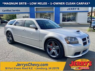 2006 Dodge Magnum SRT-8 2D8GV77376H196226 2006 Dodge Magnum SRT-8