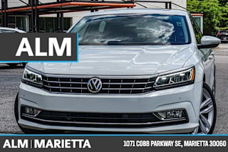 2018 Volkswagen Passat 2.0T SE 1VWBA7A39JC029145 2018 Volkswagen Passat 2.0T SE