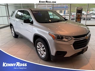 2018 Chevrolet Traverse LS 1GNERFKW1JJ202106 2018 Chevrolet Traverse LS