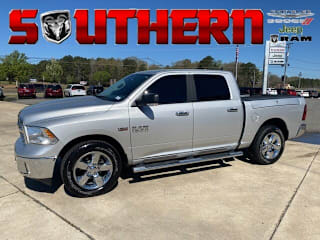 2017 Ram Pickup 1500 1C6RR6LT0HS610252 2017 Ram Pickup 1500