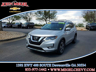 2017 Nissan Rogue 5N1AT2MT7HC826121 2017 Nissan Rogue