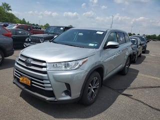 2019 Toyota Highlander LE 5TDBZRFH6KS960343 2019 Toyota Highlander LE