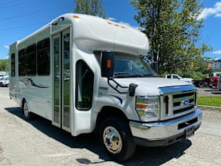 2019 Ford E-Series Chassis E-350 SD 1FDEE3F62KDC12233 2019 Ford E-Series Chassis E-350 SD